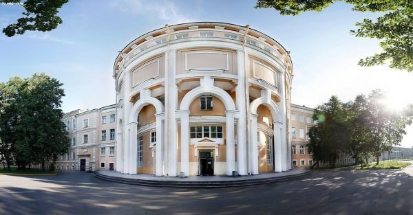 جامعة بافلوف الطبية في روسيا