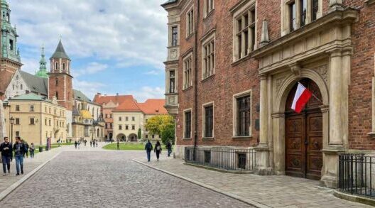 الدراسة فى بولندا 2025-2026